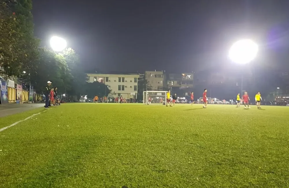 Sân Bóng đá Hà Nội