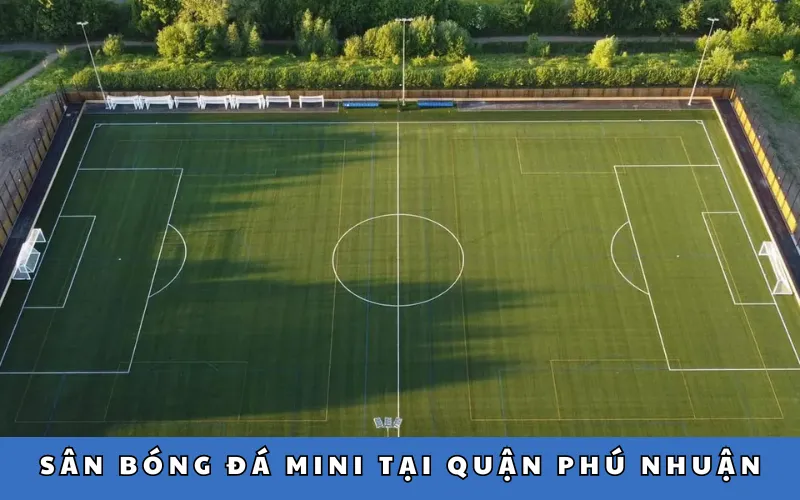 sân bóng đá Phú Nhuận