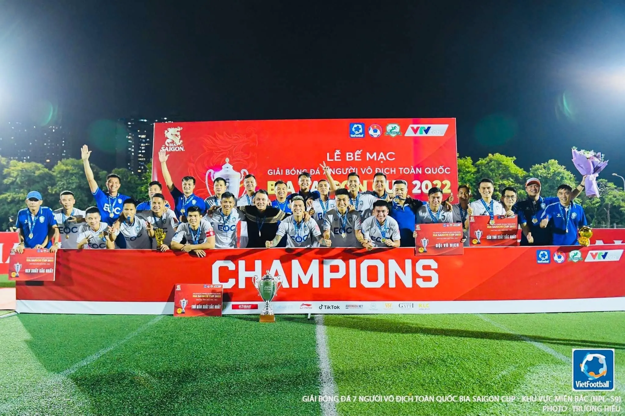 EOC FC giải thể