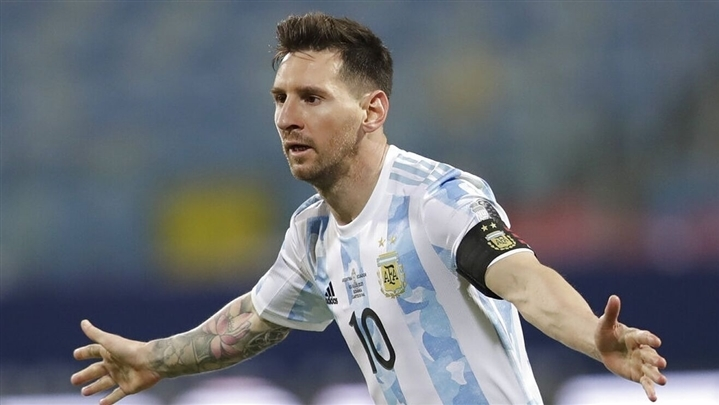 Messi bao nhiêu tuổi