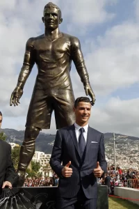 Ronaldo là người nước nào