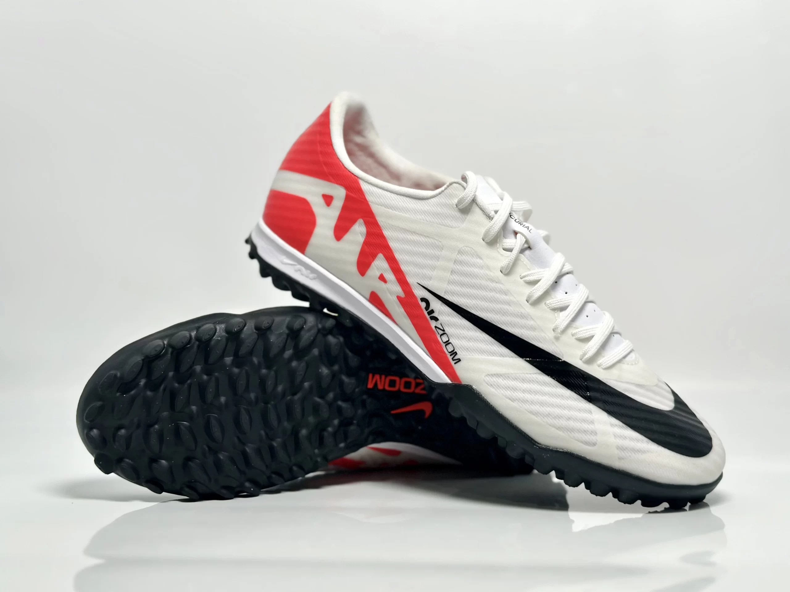 Nike Mercurial Vapor 15 Academy TF: Đệm Air Zoom